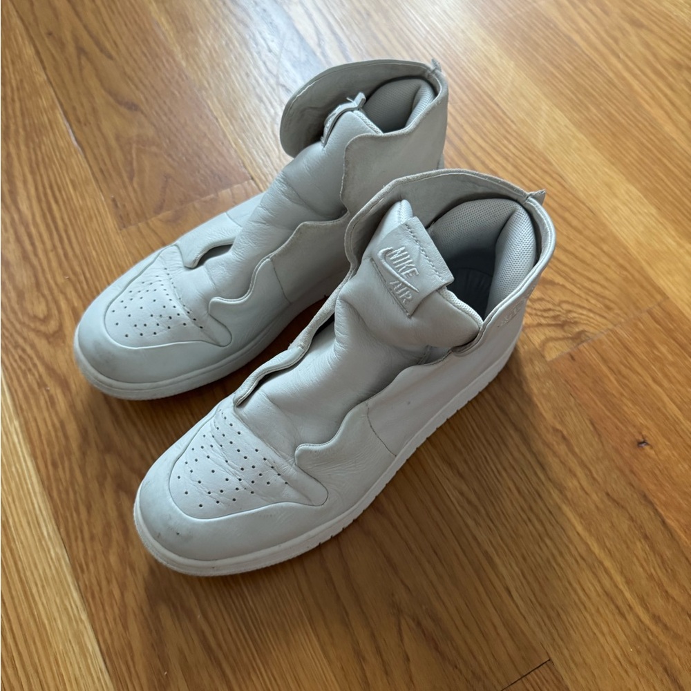 Nike High-Top Air Jordan Sneakers